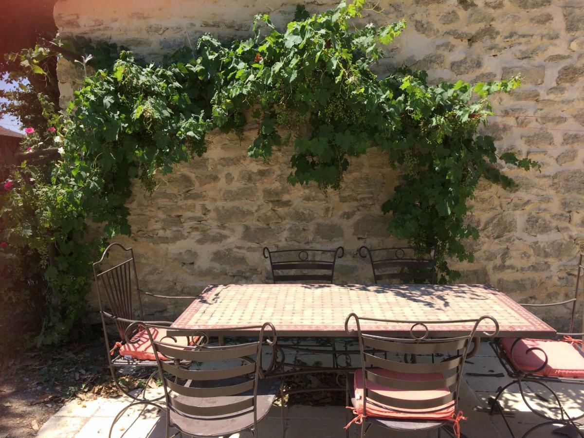 Mas Le Nathakassou Villa Cabannes Buitenkant foto